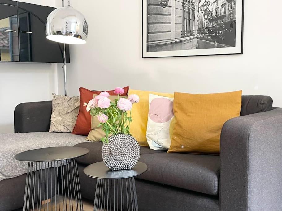 Homelivia, Vieux Nice, Appartement De Charme, Clim Balcon 외부 사진
