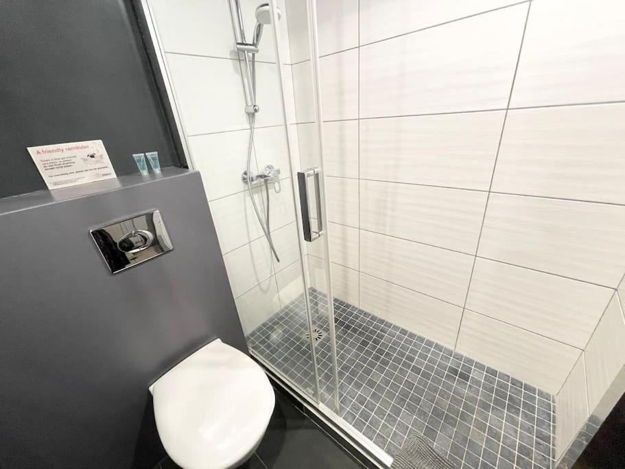 Homelivia, Vieux Nice, Appartement De Charme, Clim Balcon 외부 사진